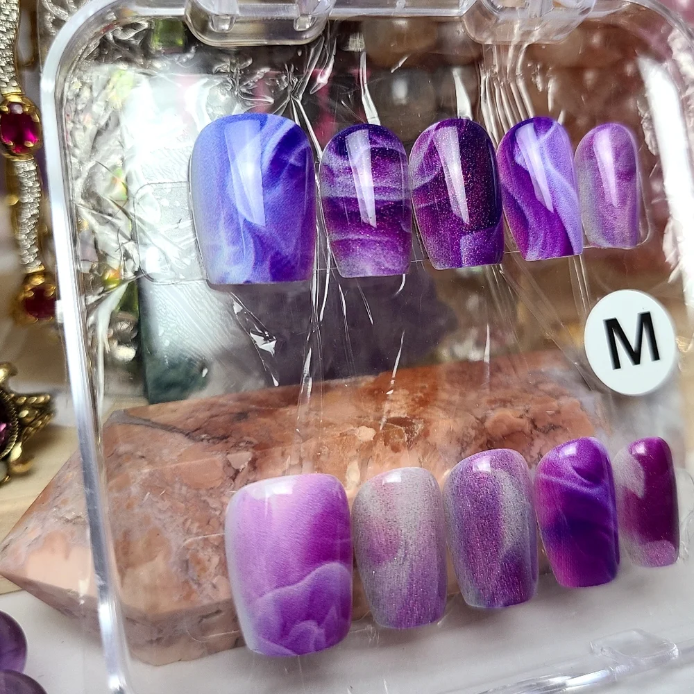 Marble Watercolor Press-On Nail Set - Picture 2 of 4